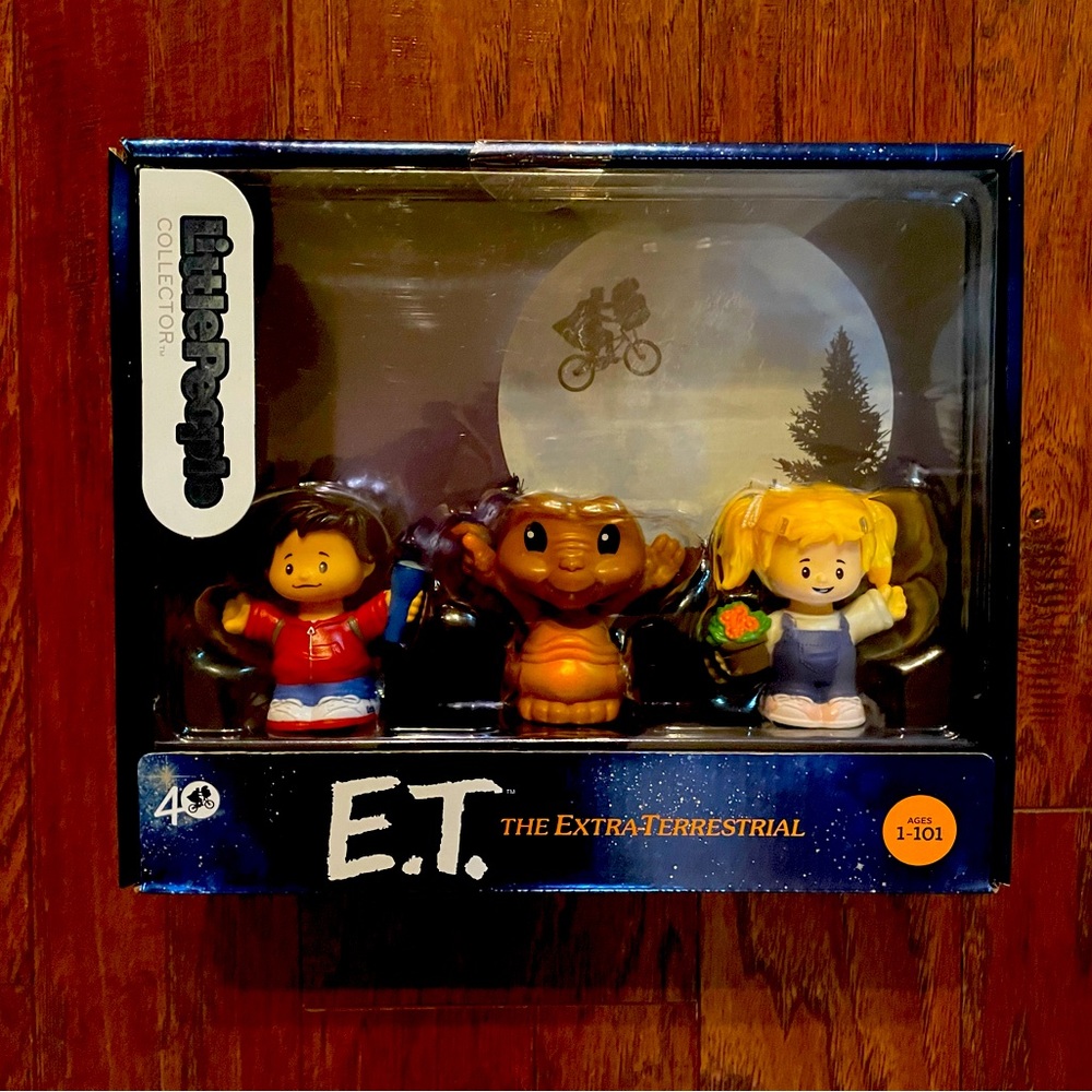 E.T. Little people set